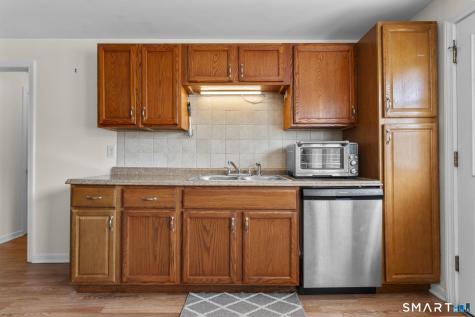 216 Country Road Fairfield CT 06824