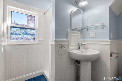 360 Farmington Avenue Hartford CT 06105