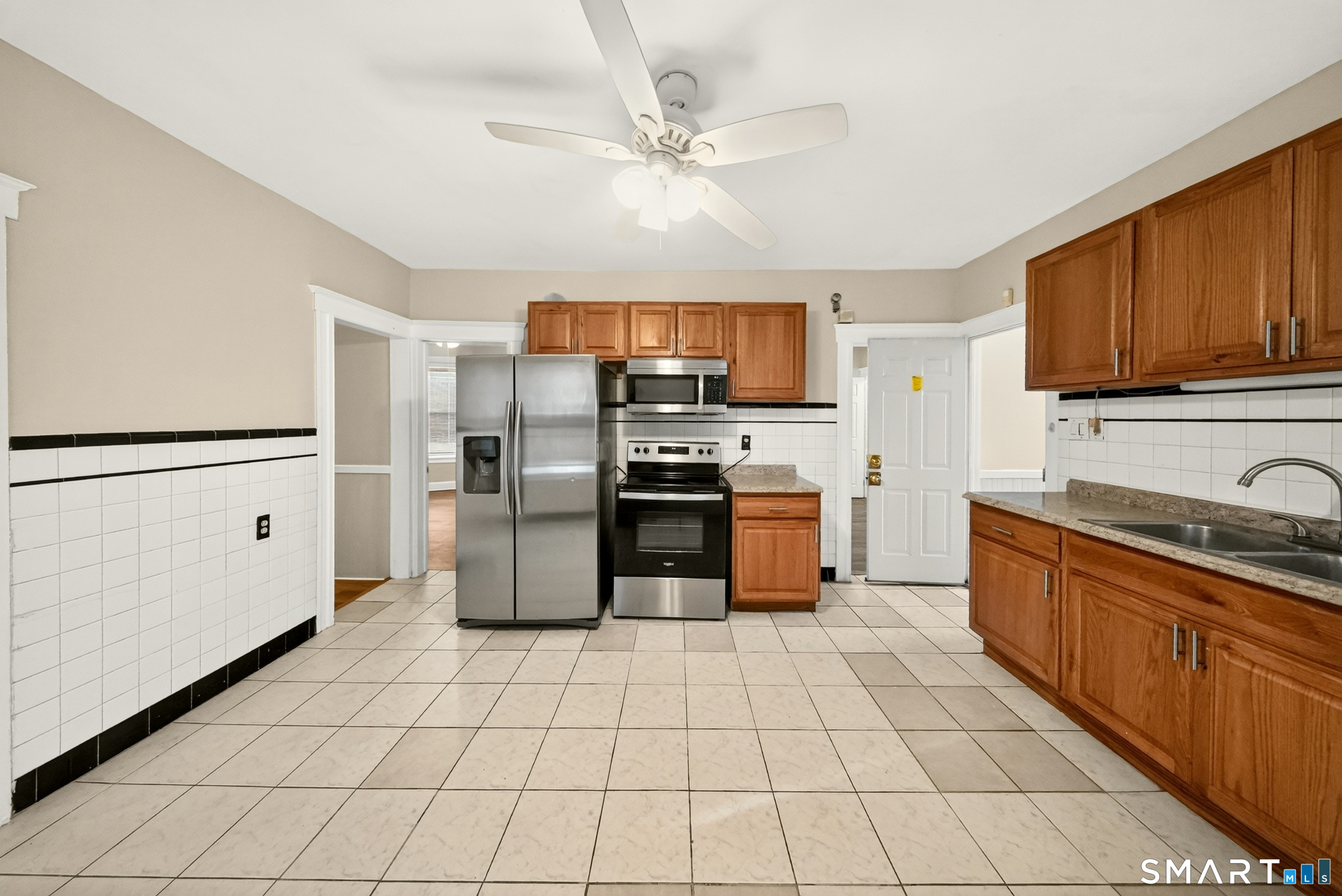 166 Dewey Street Bridgeport CT 06605