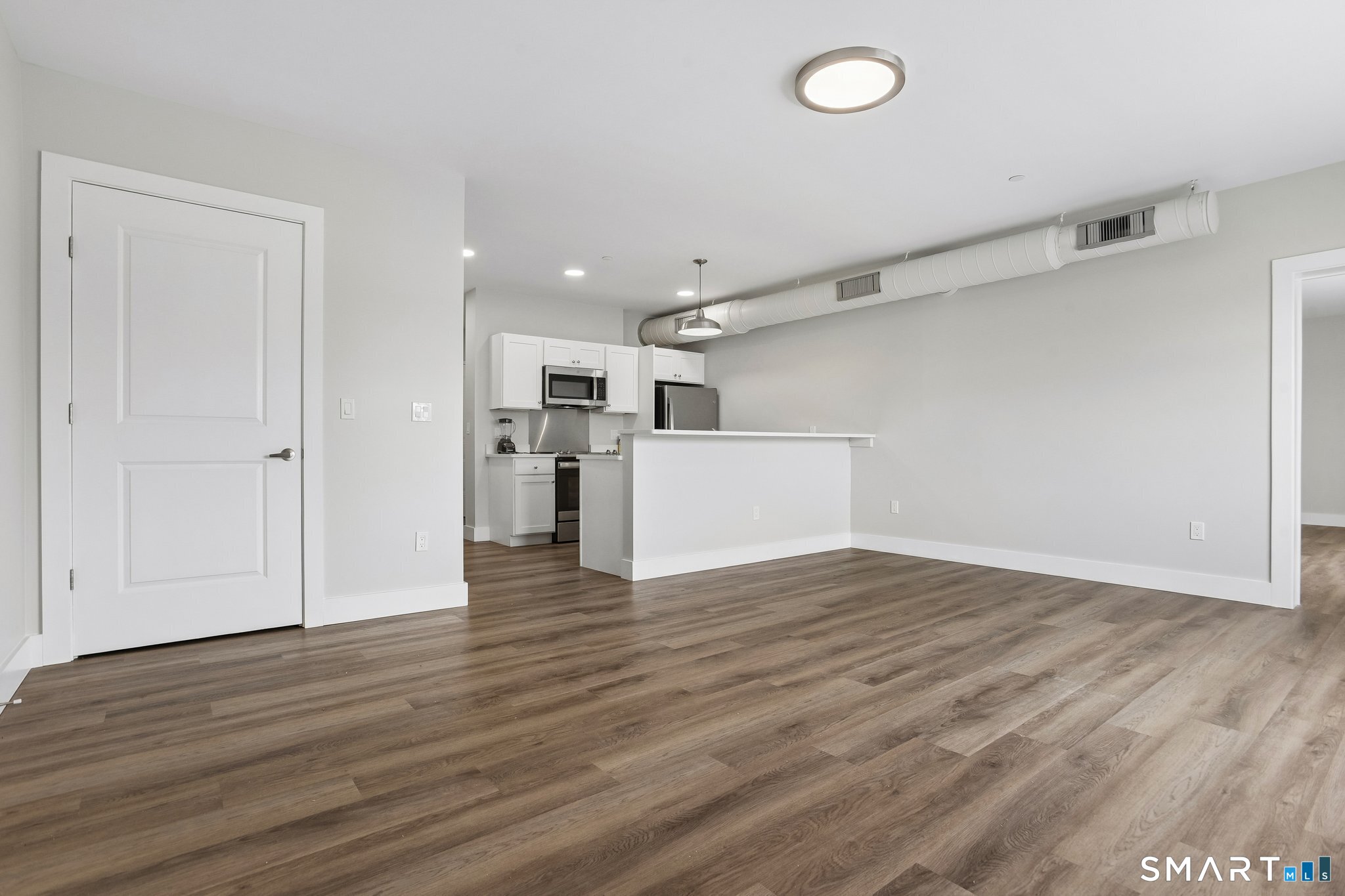 256 Captain Thomas Boulevard West Haven CT 06516