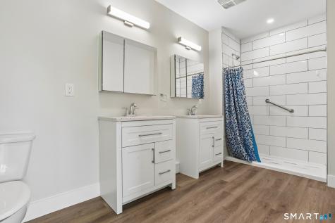 256 Captain Thomas Boulevard West Haven CT 06516