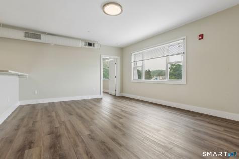 256 Captain Thomas Boulevard West Haven CT 06516