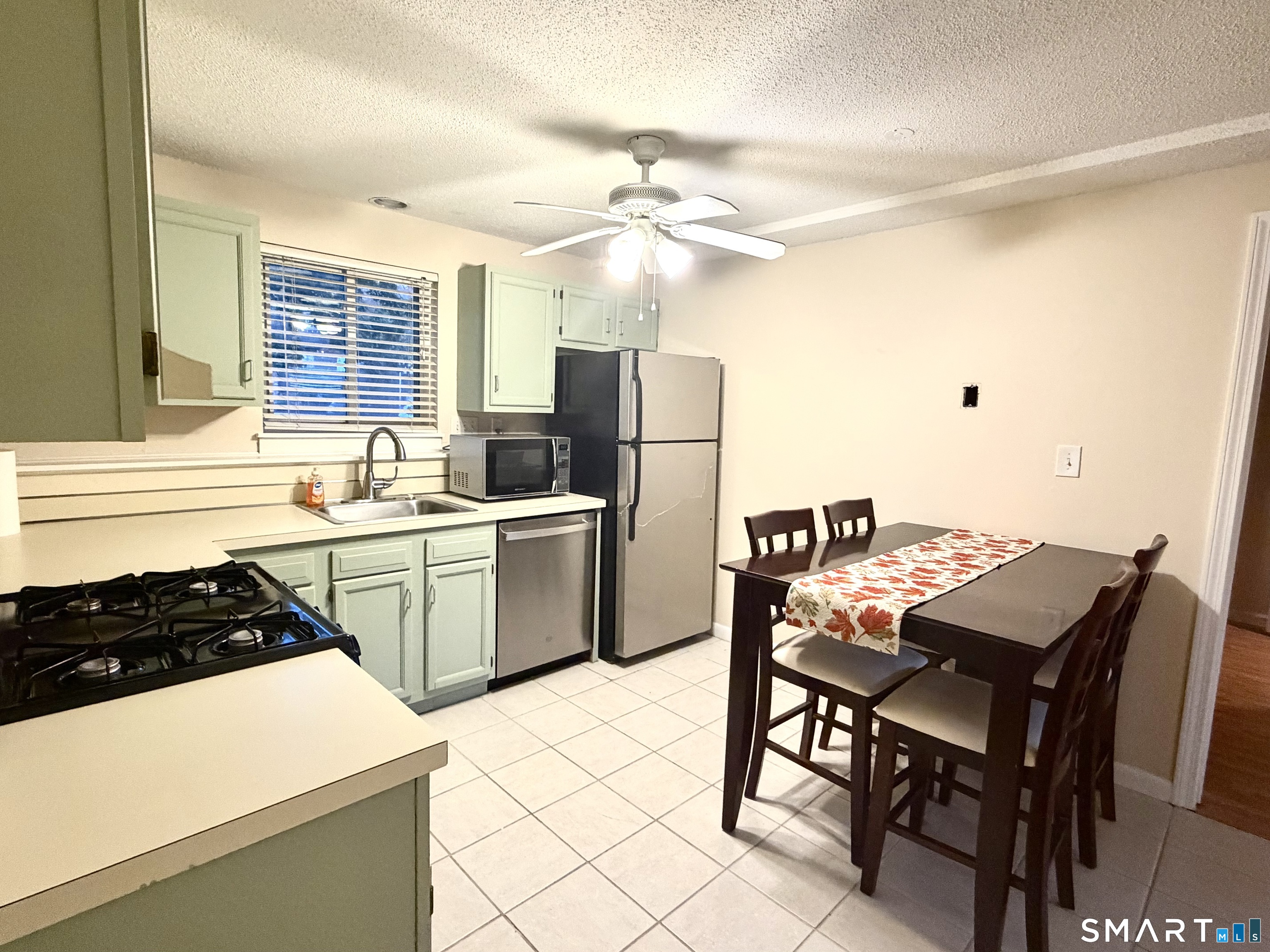 4 Evergreene Wallingford CT 06492