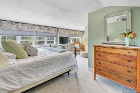 39 Cedar Drive Danbury CT 06811