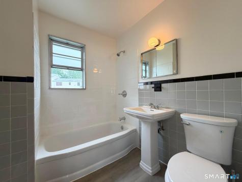 18 Fairview Drive Danbury CT 06810