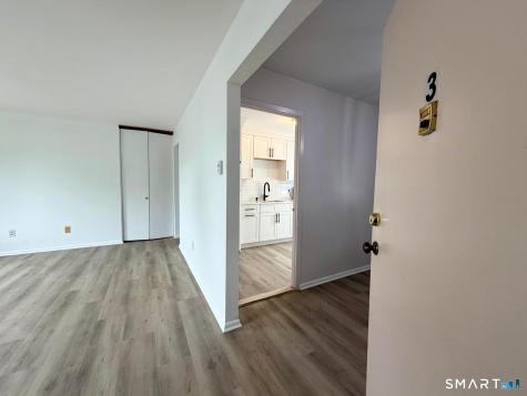 18 Fairview Drive Danbury CT 06810