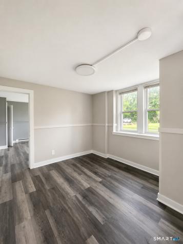3-17 Curve Street Branford CT 06405
