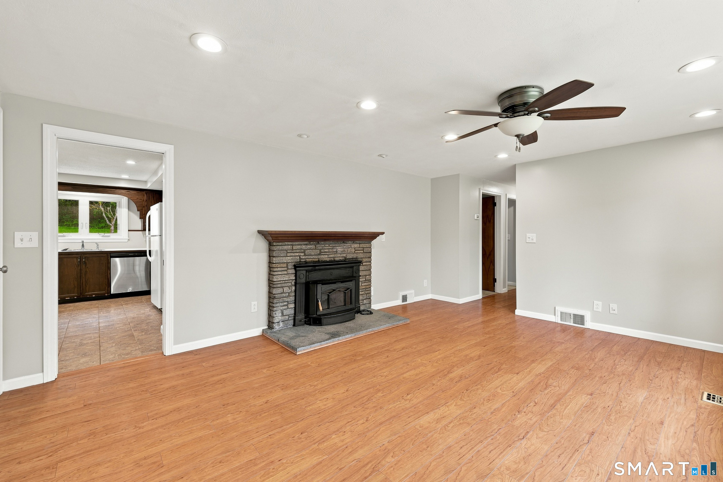 850 South Street Coventry CT 06238
