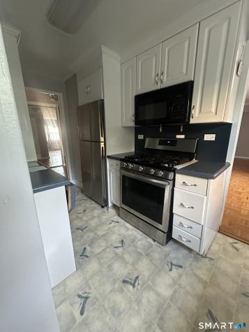 31 Woodland Street Hartford CT 06105