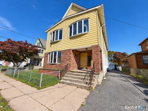117 Peck Avenue West Haven CT 06516