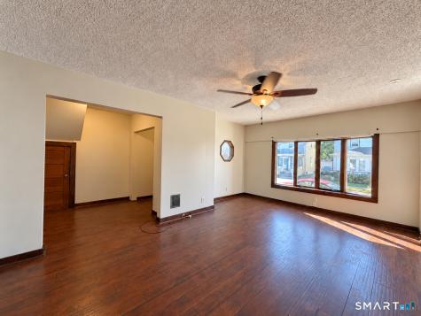 117 Peck Avenue West Haven CT 06516