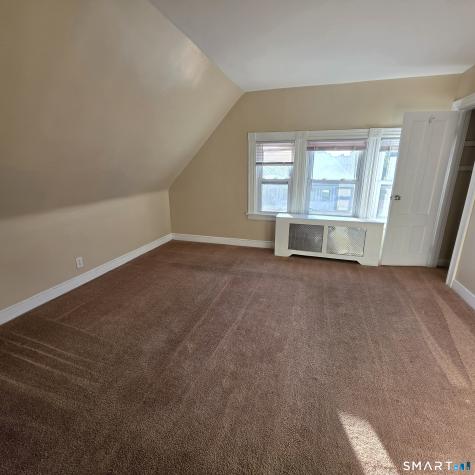 142 Oakland Terrace Hartford CT 06112