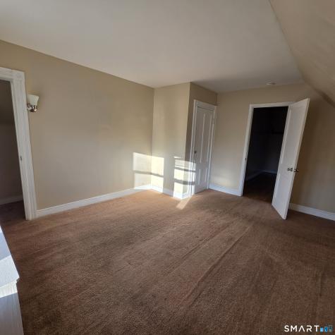 142 Oakland Terrace Hartford CT 06112
