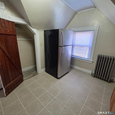 142 Oakland Terrace Hartford CT 06112