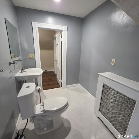 142 Oakland Terrace Hartford CT 06112
