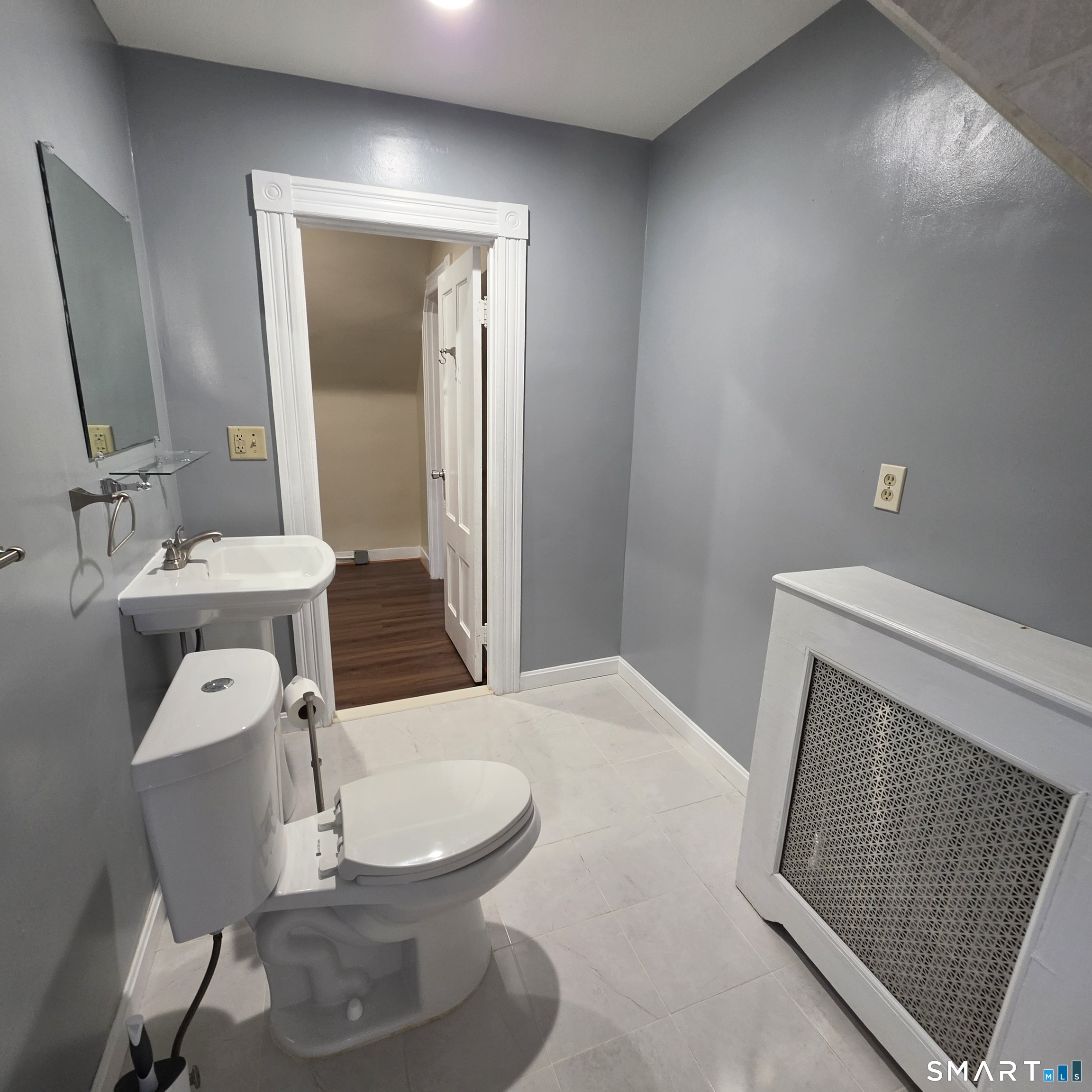 142 Oakland Terrace Hartford CT 06112