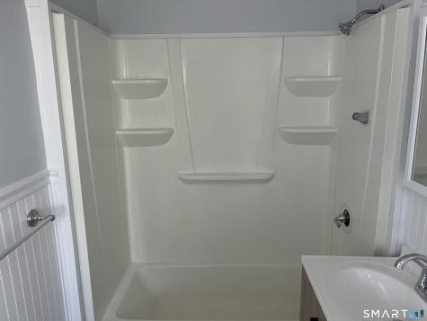 24 Circular Avenue Bridgeport CT 06605