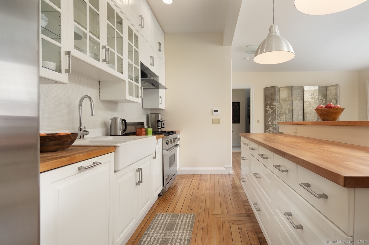 31 Sharon Road Salisbury CT 06039