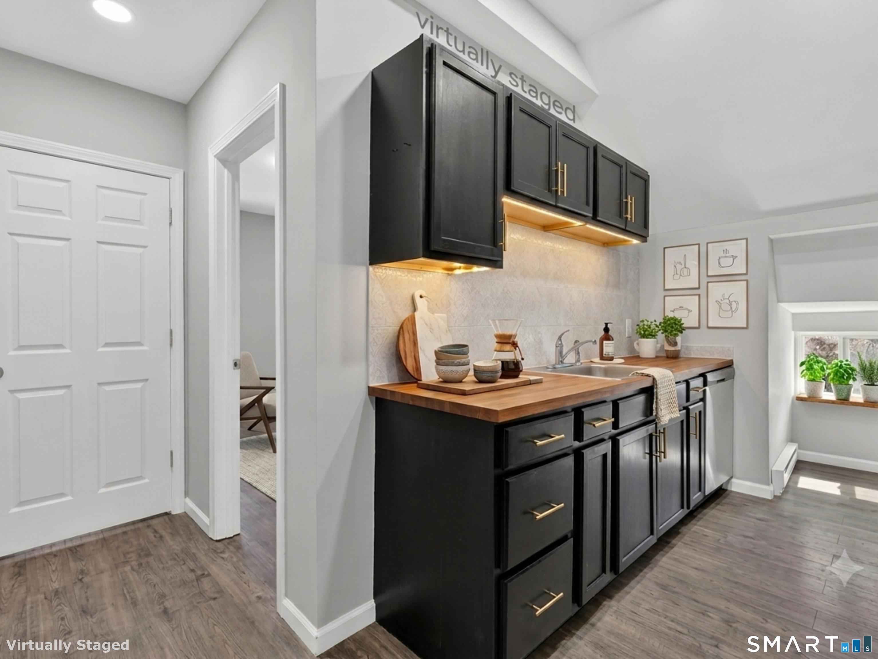 158 Cliff Street Norwich CT 06360