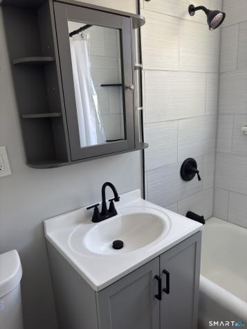 67-69 Westbourne Parkway Hartford CT 06112
