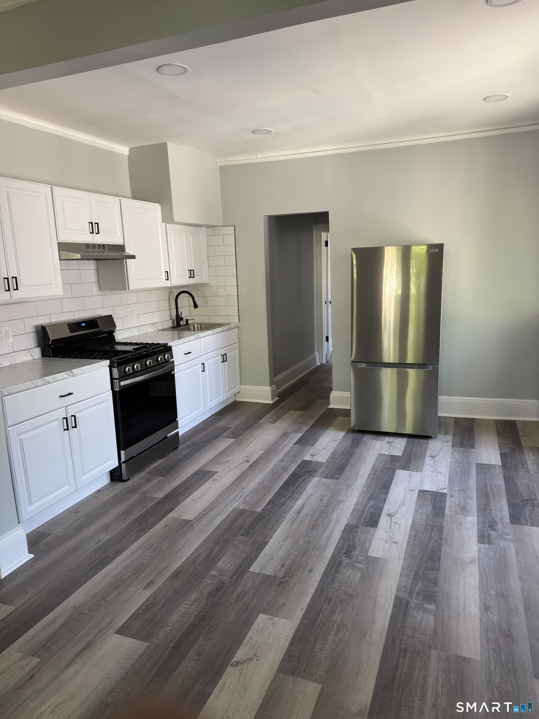 67-69 Westbourne Parkway Hartford CT 06112