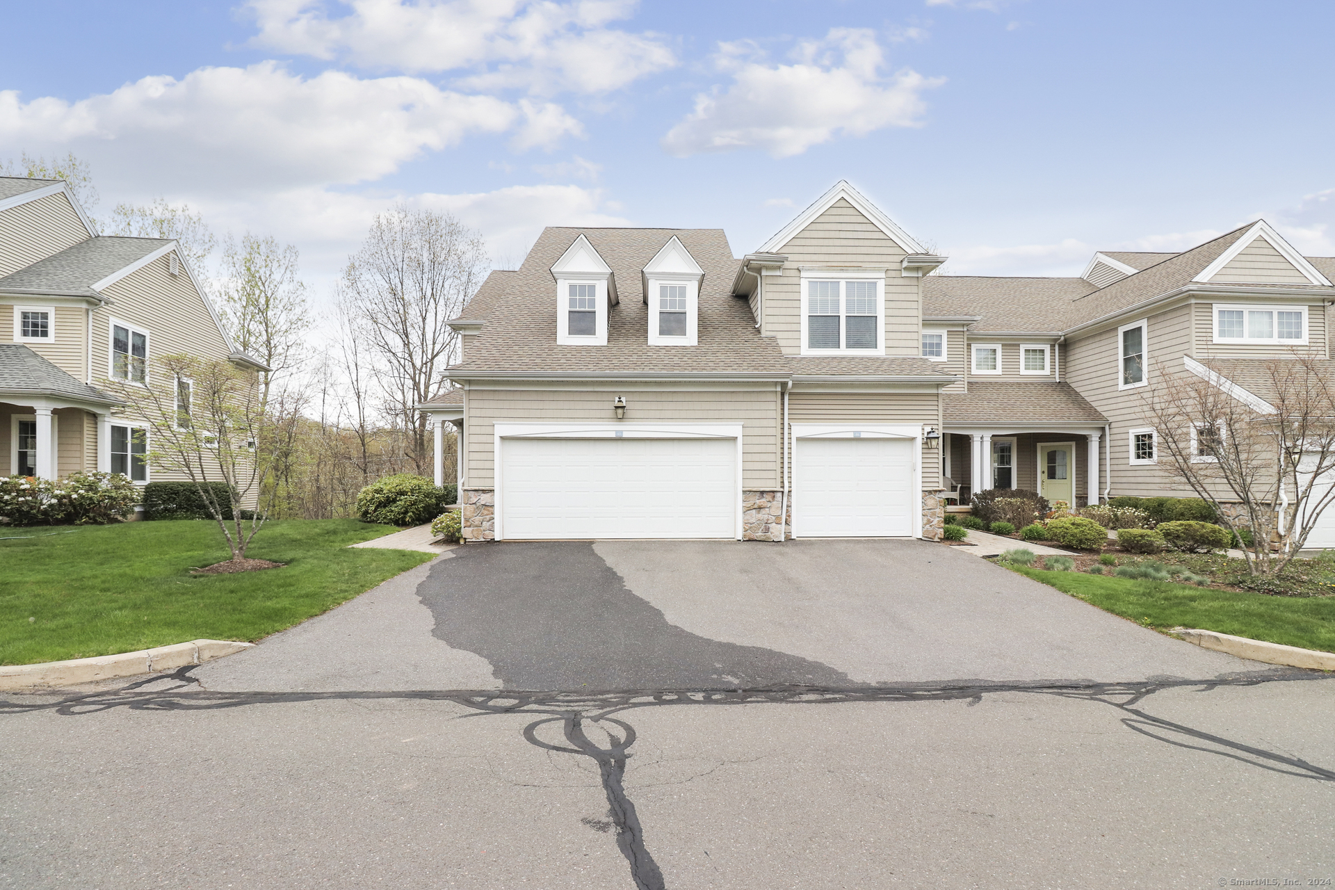 45 Bradford Walk Farmington CT 06032
