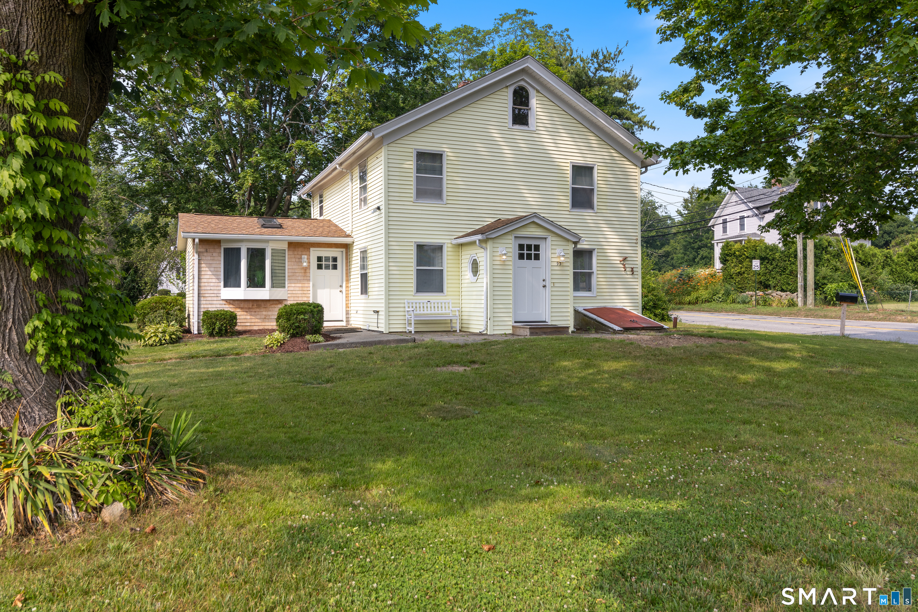 93 Black Point Road East Lyme CT 06357