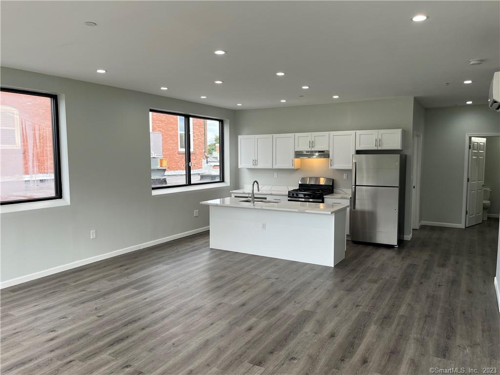 893 Main Street Manchester CT 06040