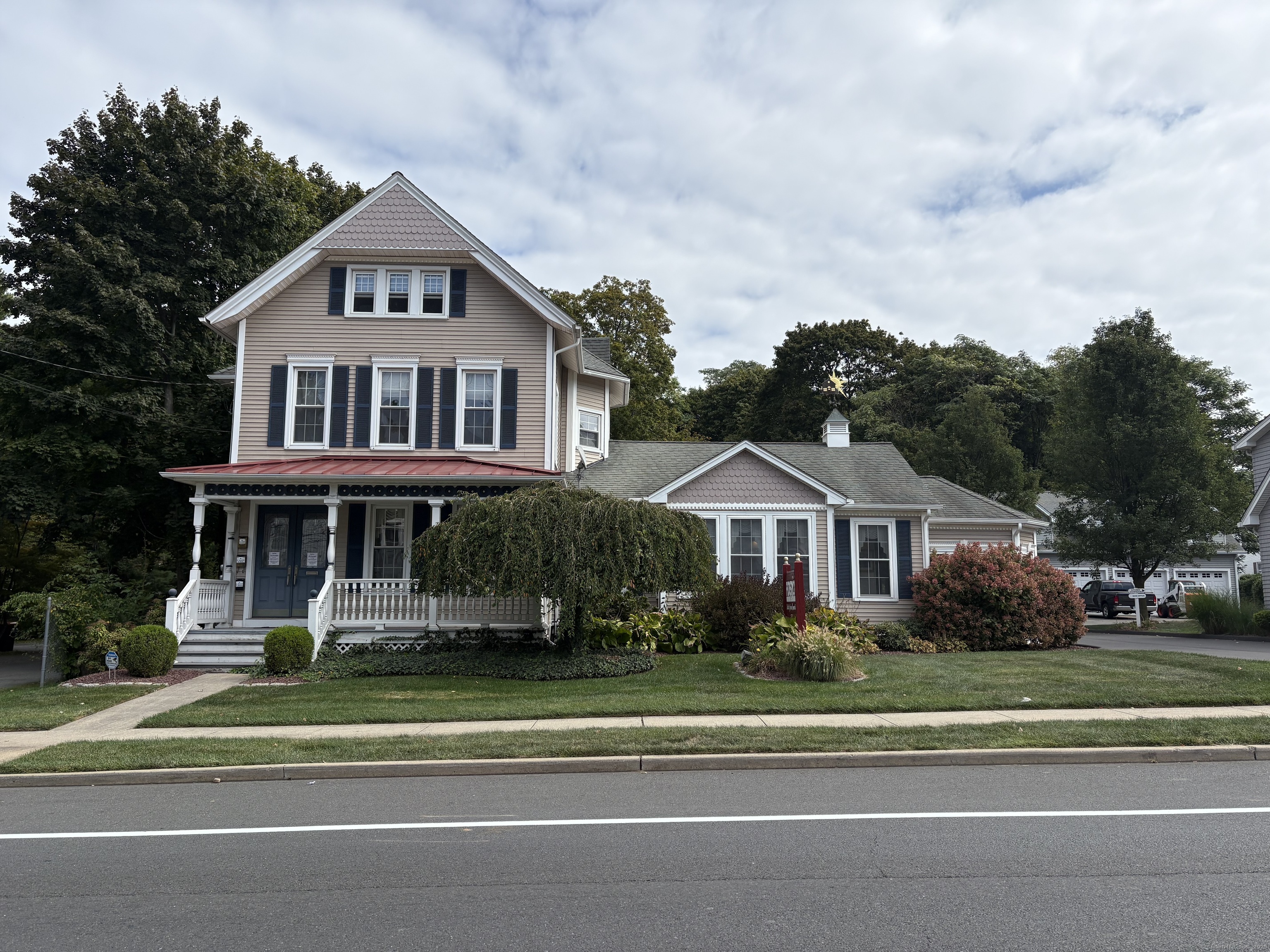 687 Broad Street Meriden CT 06450
