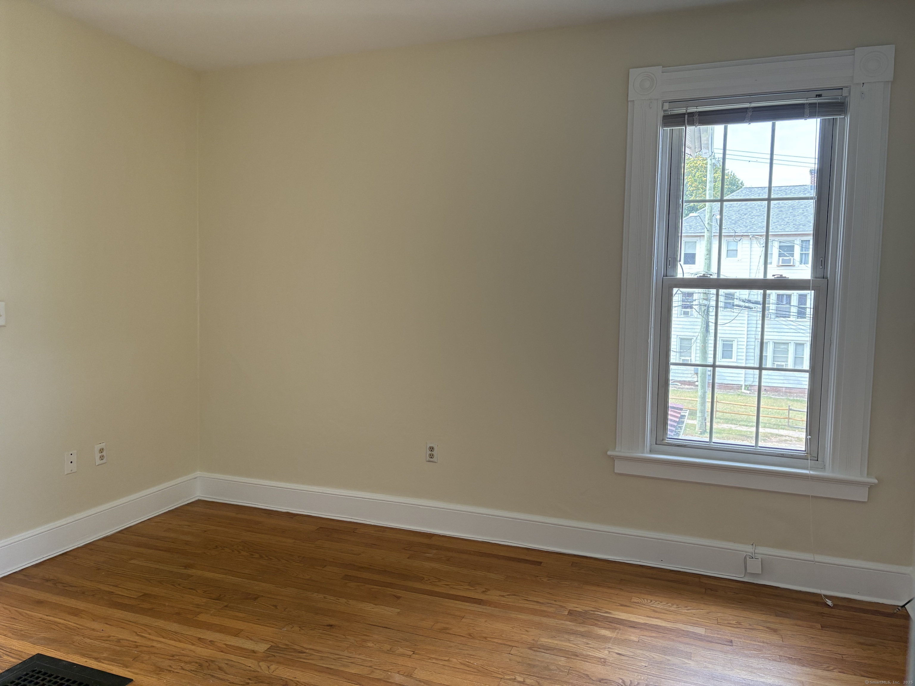 687 Broad Street Meriden CT 06450