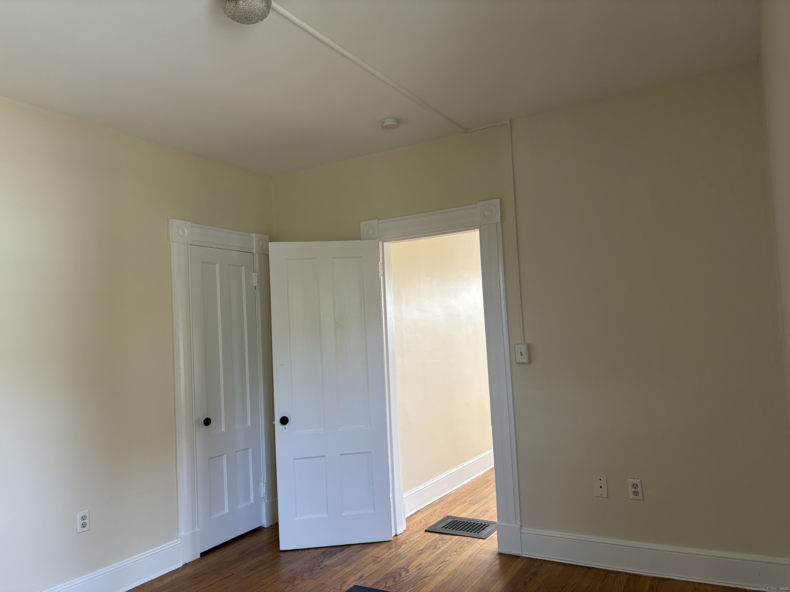 687 Broad Street Meriden CT 06450