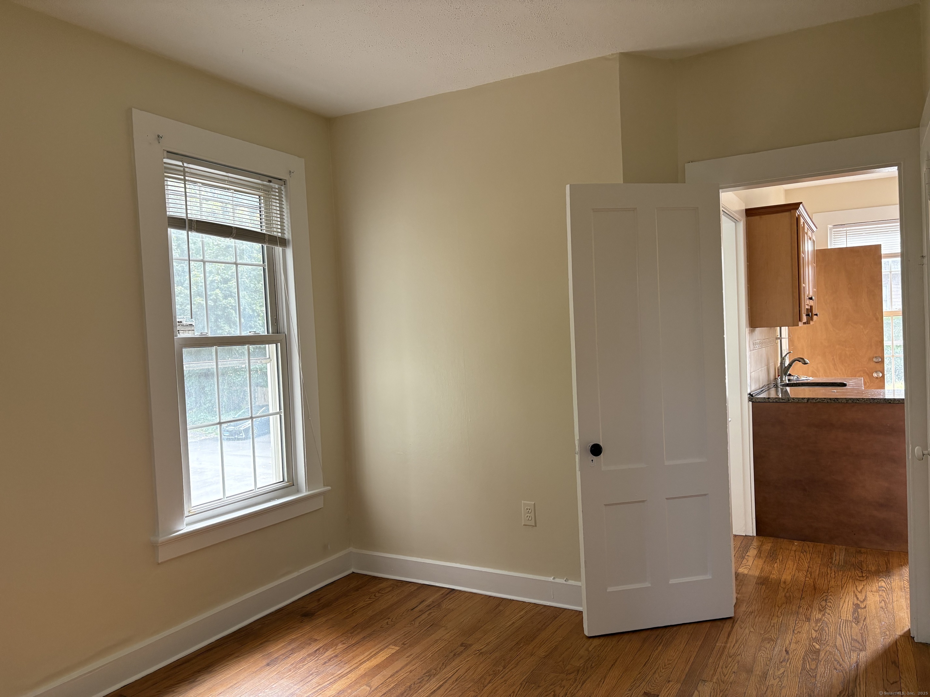 687 Broad Street Meriden CT 06450