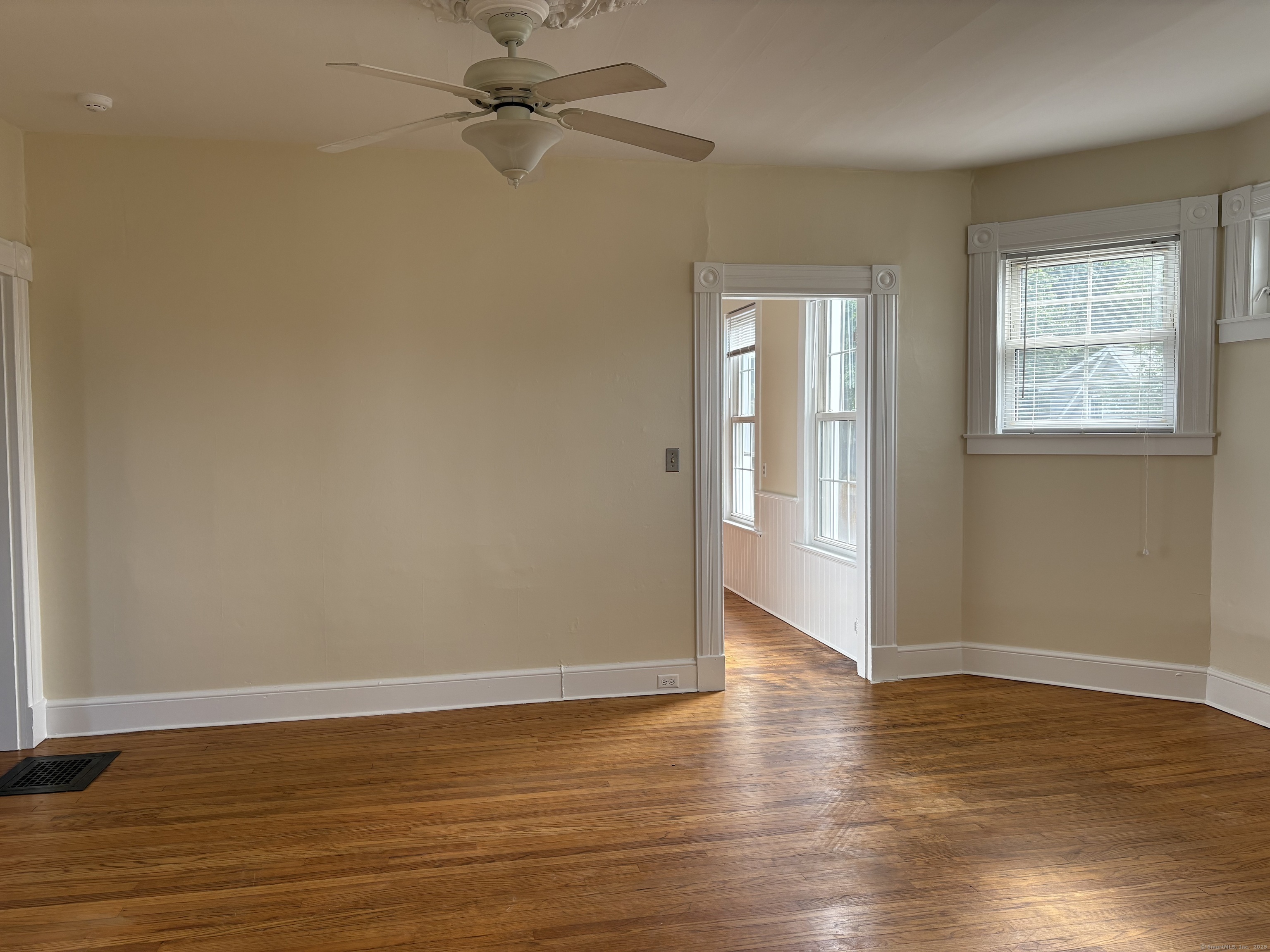 687 Broad Street Meriden CT 06450