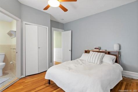 842 Edgewood Avenue New Haven CT 06515