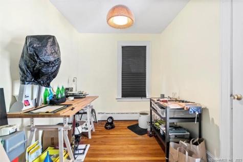 842 Edgewood Avenue New Haven CT 06515
