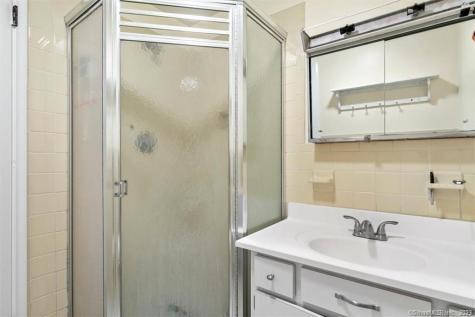 842 Edgewood Avenue New Haven CT 06515