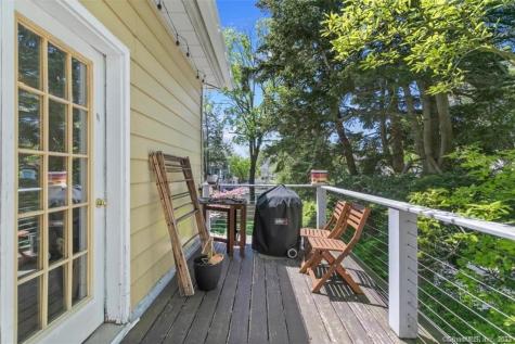 842 Edgewood Avenue New Haven CT 06515