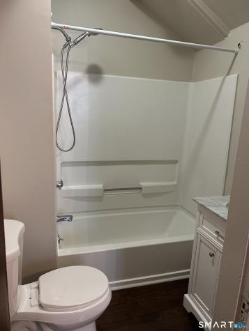 214 Broadway Norwich CT 06360