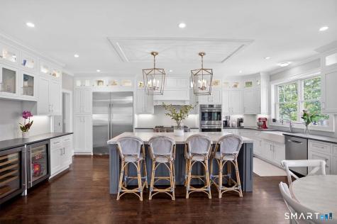 86 Quincy Street Fairfield CT 06824