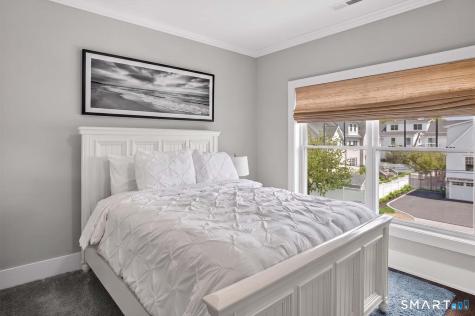 86 Quincy Street Fairfield CT 06824