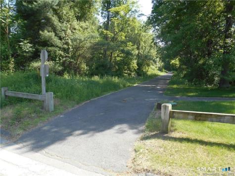 239 Old Farms Road Avon CT 06001