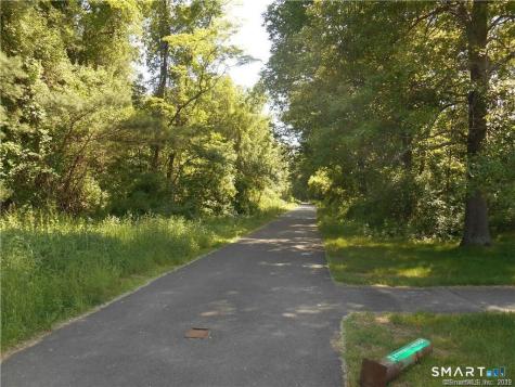 239 Old Farms Road Avon CT 06001