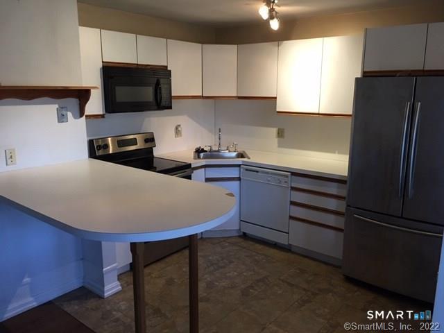 239 Old Farms Road Avon CT 06001