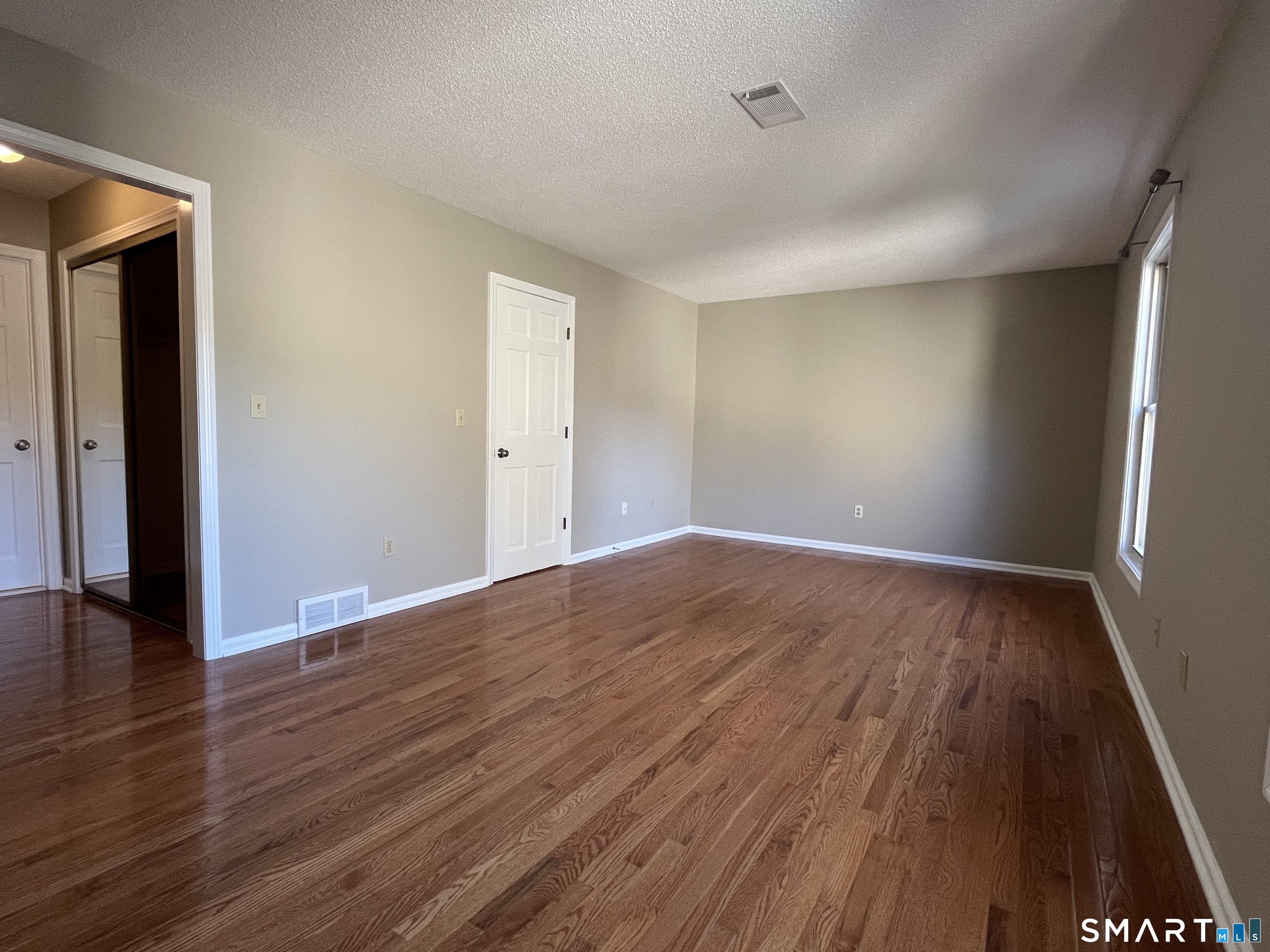 124 Colonial Hill Drive Wallingford CT 06492
