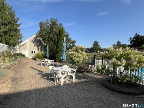 124 Colonial Hill Drive Wallingford CT 06492