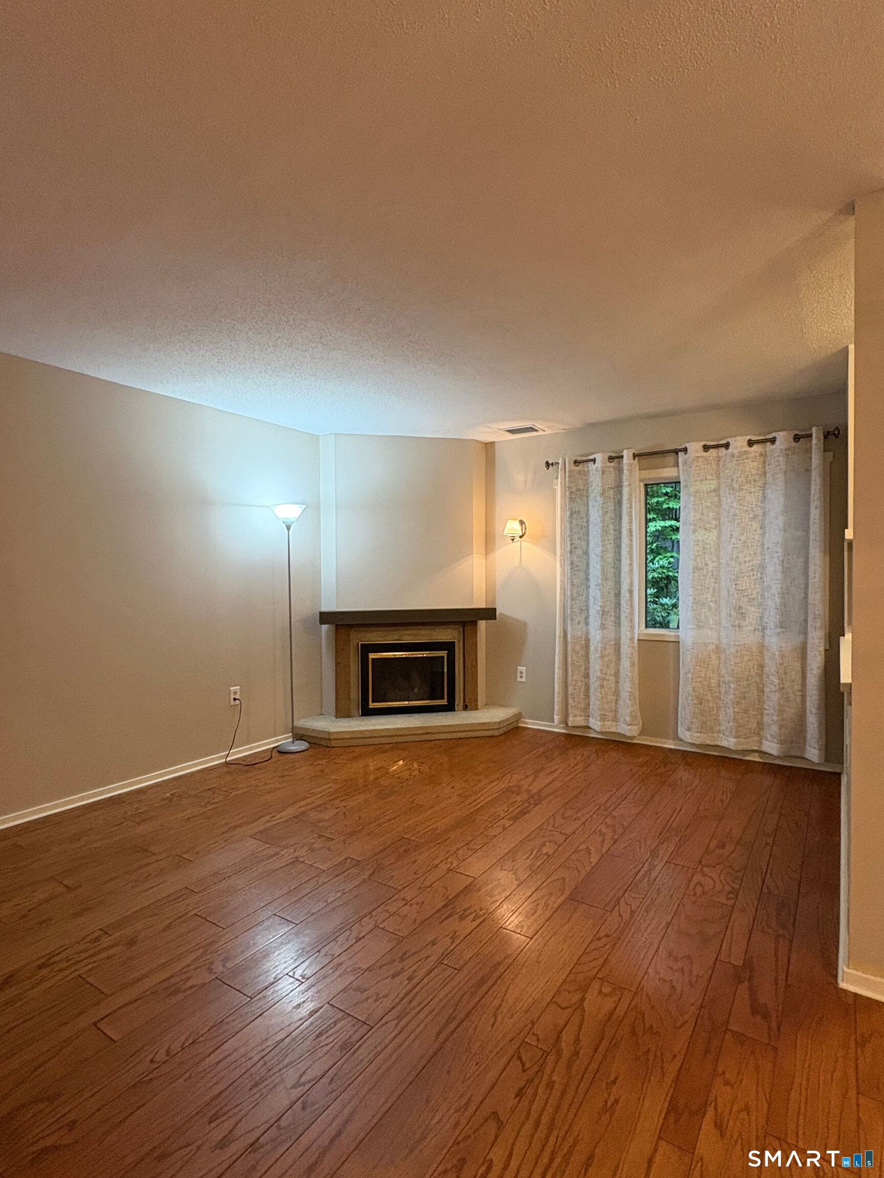 3 Willow Lane Avon CT 06001