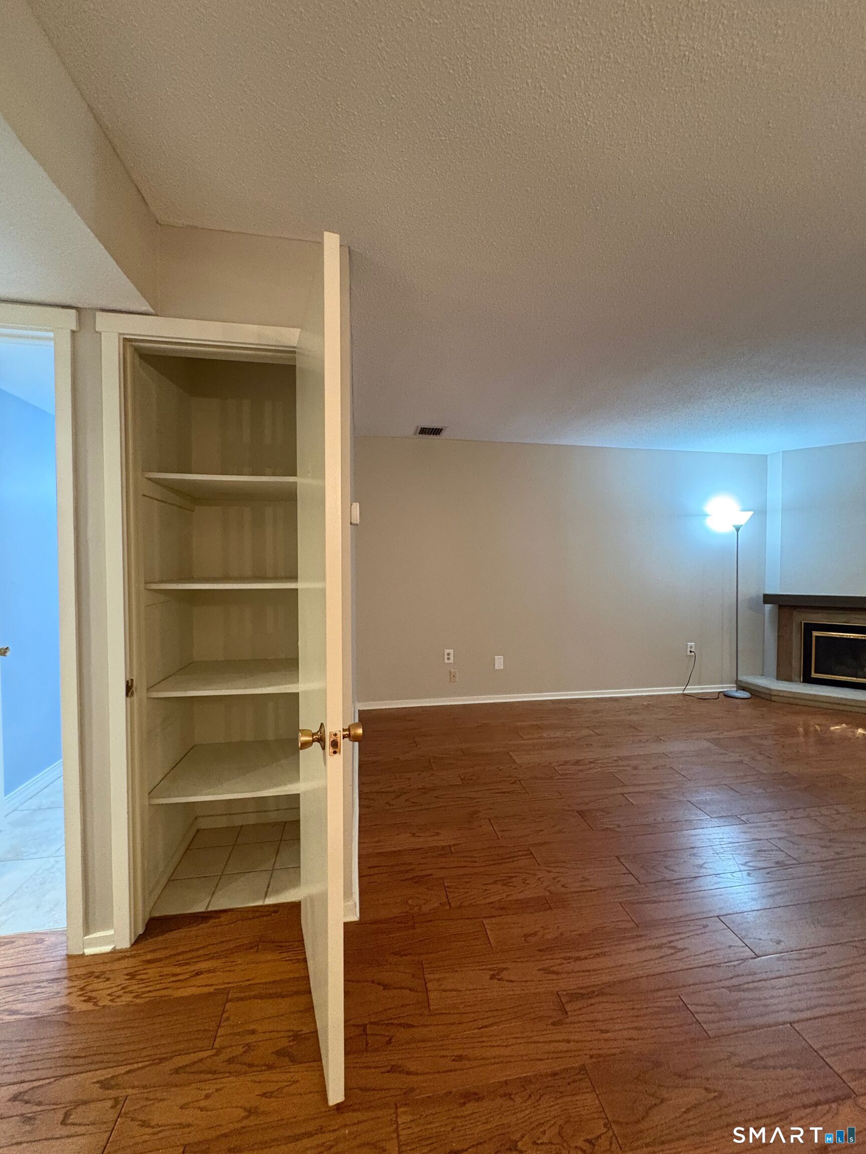 3 Willow Lane Avon CT 06001