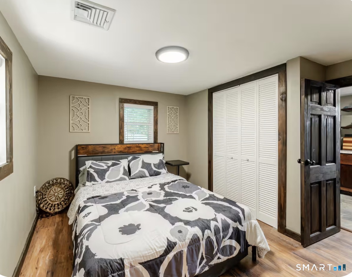 37 Sheldon Circle Griswold CT 06351