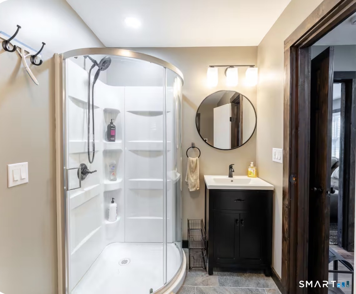 37 Sheldon Circle Griswold CT 06351