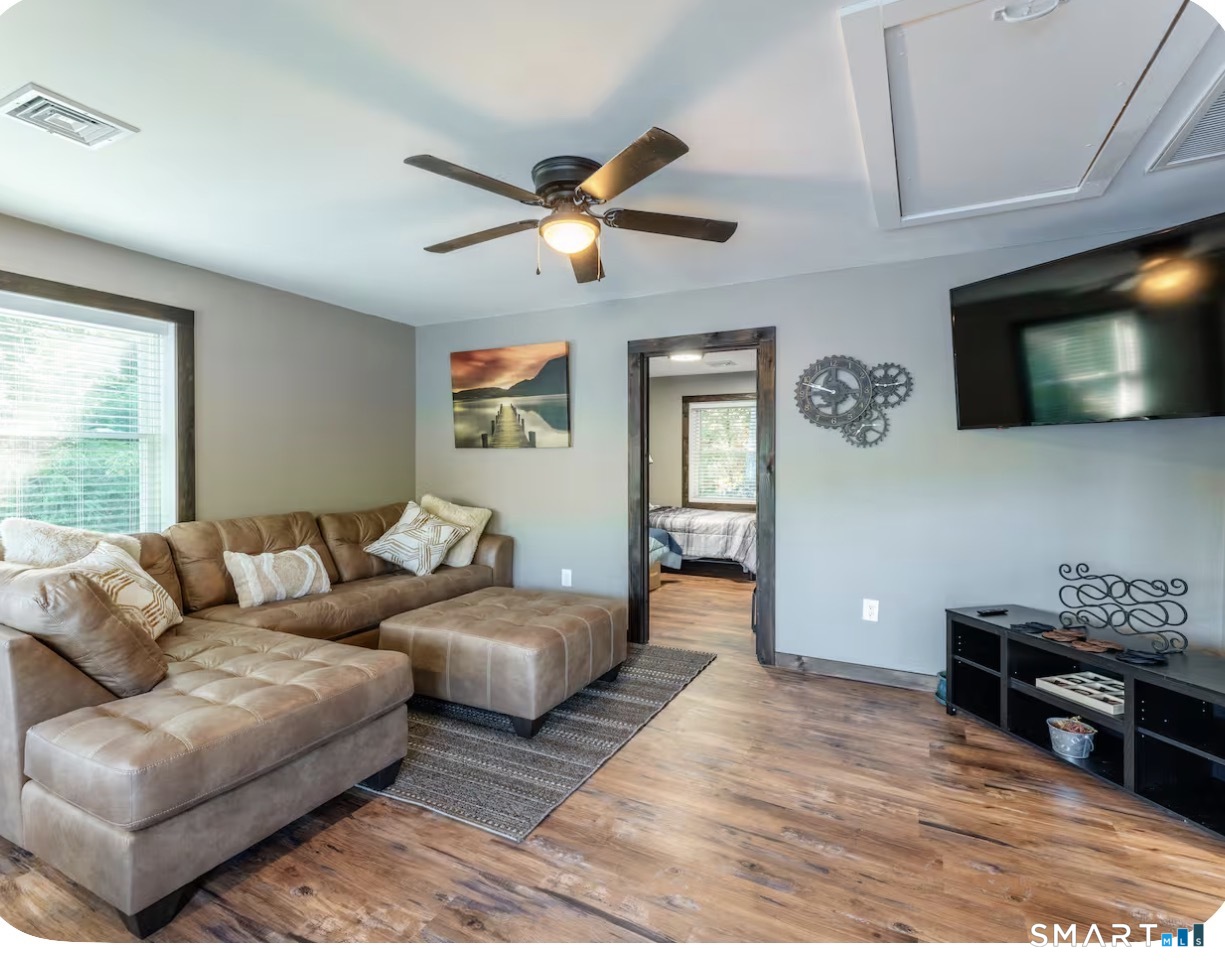 37 Sheldon Circle Griswold CT 06351